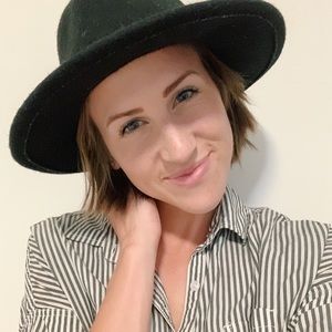 Meet your Posher, Kim